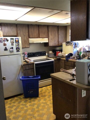 236 Tryon Road, Onalaska, WA 98570