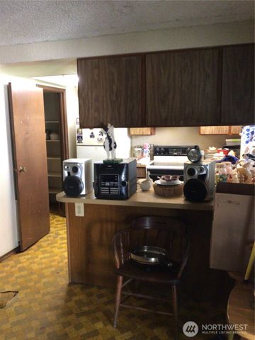 236 Tryon Road, Onalaska, WA 98570