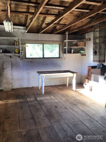 236 Tryon Road, Onalaska, WA 98570