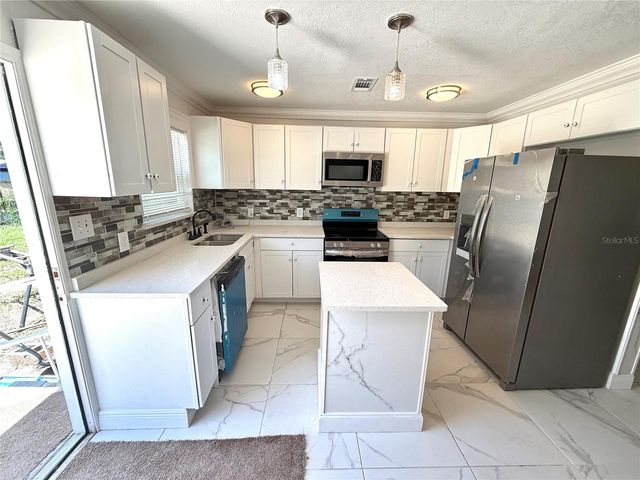 1682 MAGNOLIA LANE, Kissimmee, FL 34746