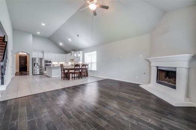 925 Lake Cypress Lane, Little Elm, TX 75068