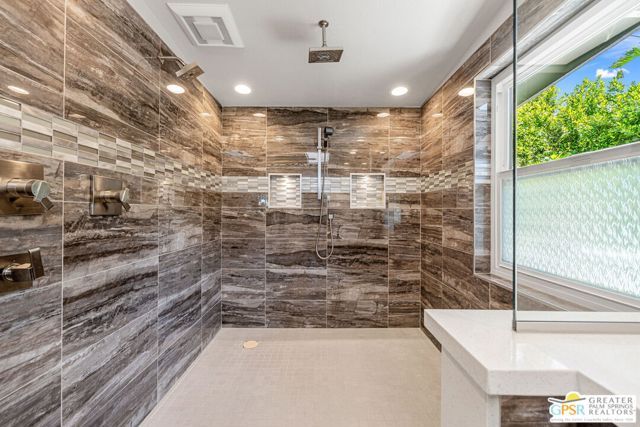1120 S Calle De Maria, Palm Springs, CA 92264