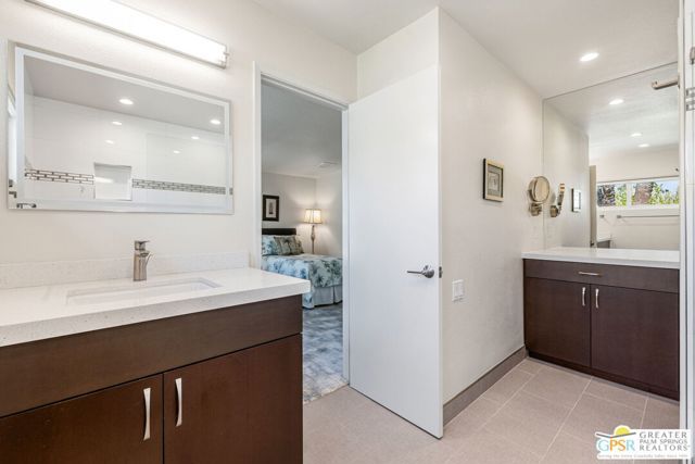 1120 S Calle De Maria, Palm Springs, CA 92264