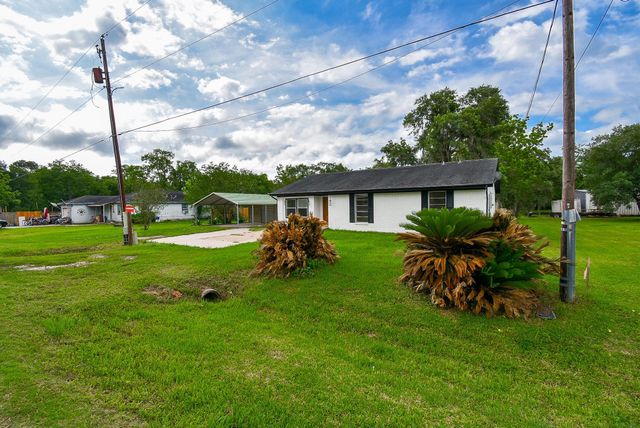 2847 County Road 510a, Brazoria, TX 77422