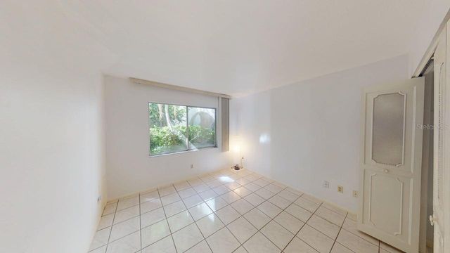 3670 PINECREST STREET 111, Sarasota, FL 34232