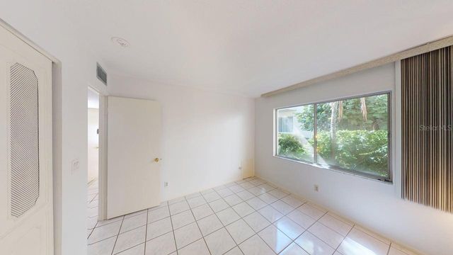 3670 PINECREST STREET 111, Sarasota, FL 34232