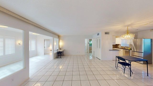 3670 PINECREST STREET 111, Sarasota, FL 34232