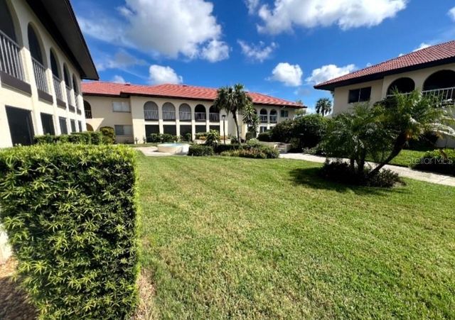 3670 PINECREST STREET 111, Sarasota, FL 34232
