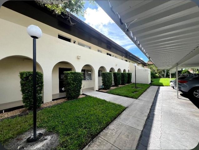 3670 PINECREST STREET 111, Sarasota, FL 34232