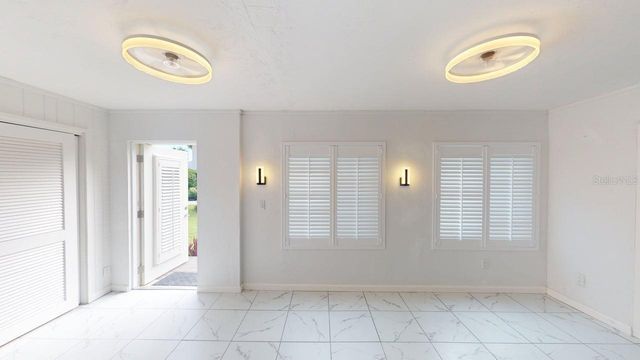 3670 PINECREST STREET 111, Sarasota, FL 34232
