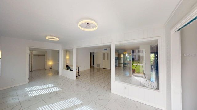 3670 PINECREST STREET 111, Sarasota, FL 34232