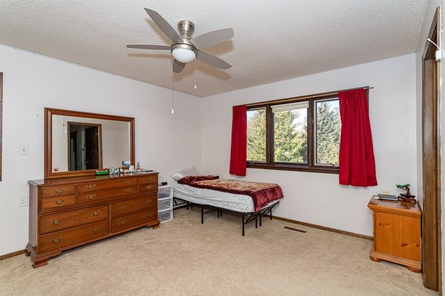 925 S Story Street, Boone, IA 50036