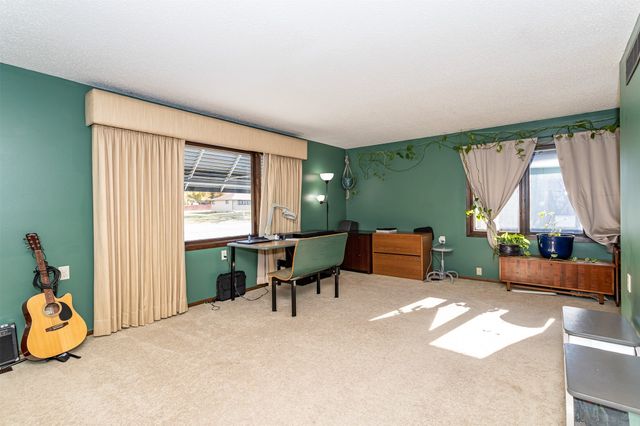 925 S Story Street, Boone, IA 50036