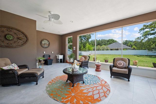 17601 HANNA ROAD, Lutz, FL 33549