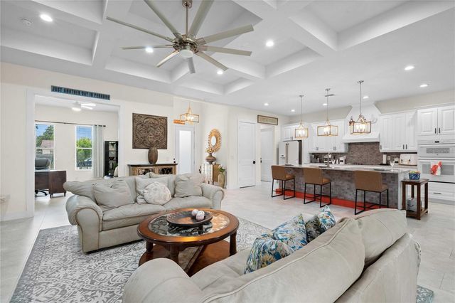 17601 HANNA ROAD, Lutz, FL 33549