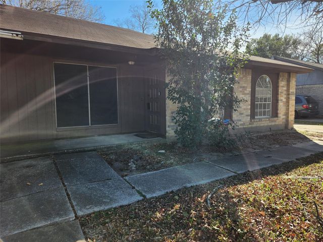 2446 Autumn Springs Lane, Spring, TX 77373