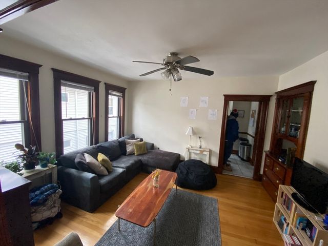 40 Walker 1, Somerville, MA 02144