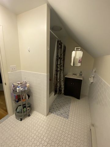 40 Walker 1, Somerville, MA 02144