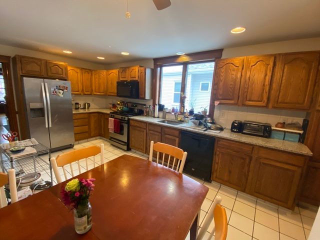 40 Walker 1, Somerville, MA 02144