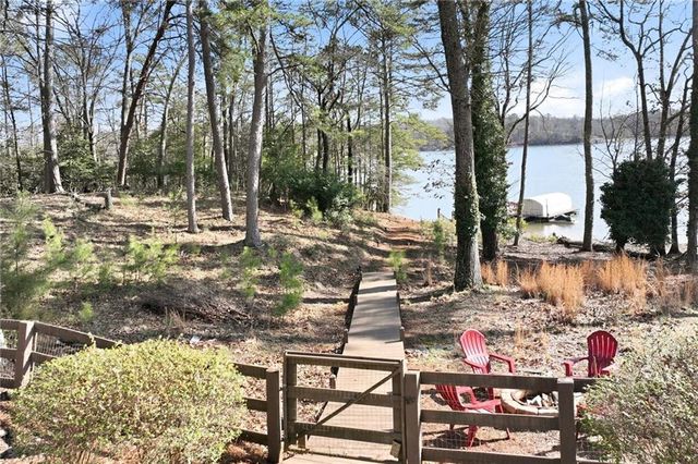 5218 Shirley Road, Gainesville, GA 30506