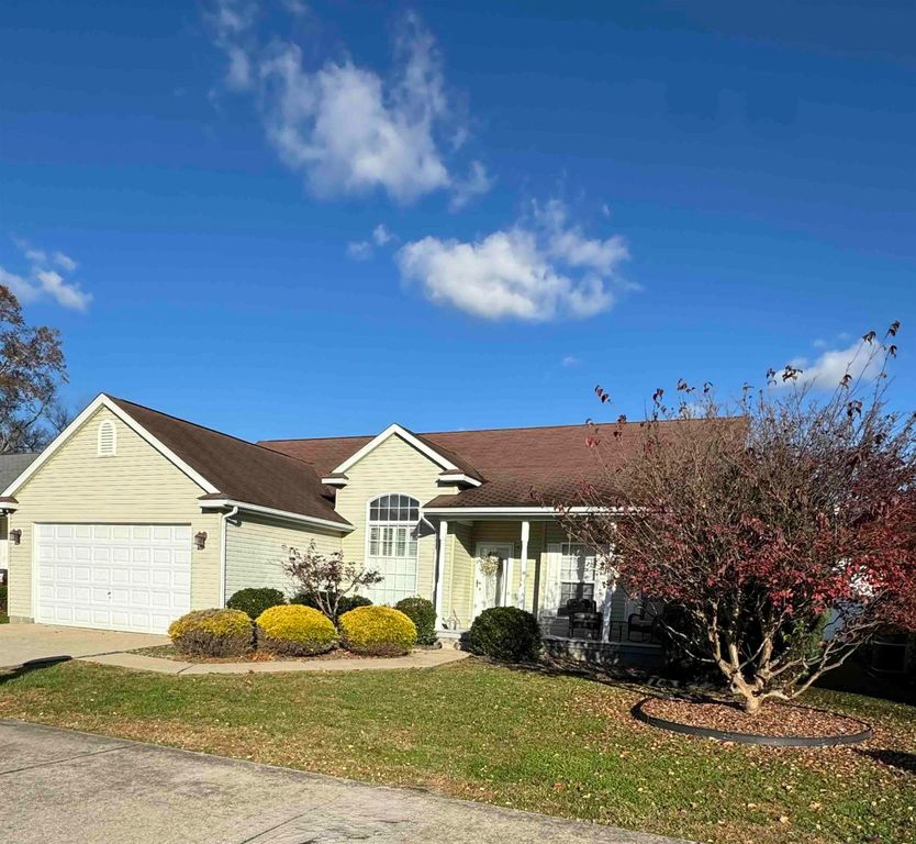 4 Childers Court, Barboursville, WV 25504