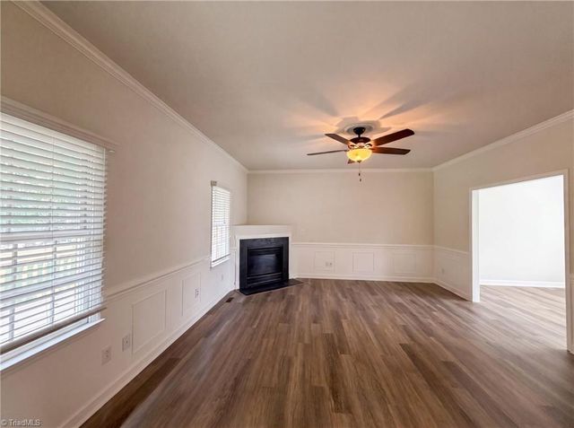 524 Sun Creek Drive, Winston-salem, NC 27104