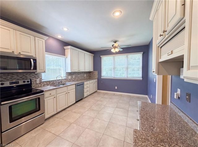 524 Sun Creek Drive, Winston-salem, NC 27104