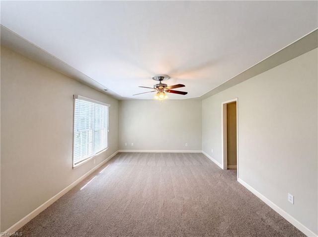 524 Sun Creek Drive, Winston-salem, NC 27104