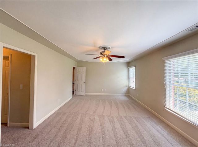 524 Sun Creek Drive, Winston-salem, NC 27104