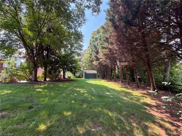 524 Sun Creek Drive, Winston-salem, NC 27104