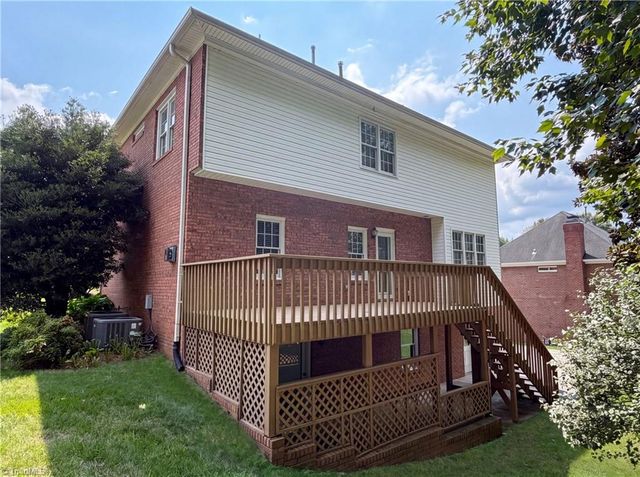 524 Sun Creek Drive, Winston-salem, NC 27104