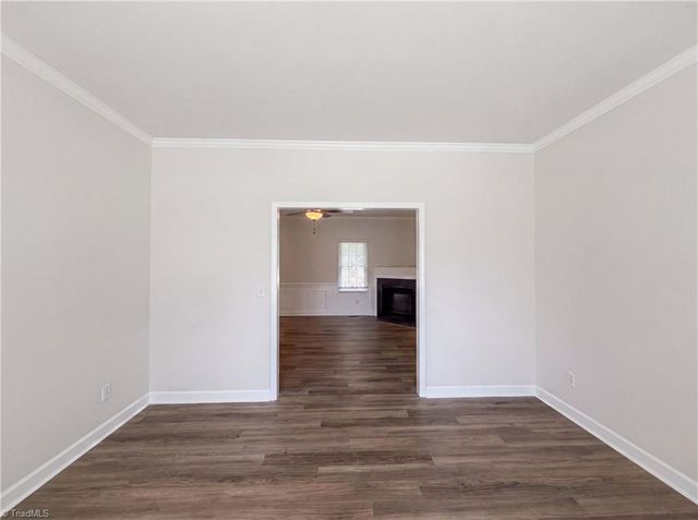 524 Sun Creek Drive, Winston-salem, NC 27104