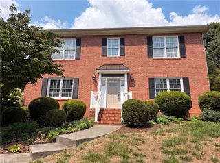 524 Sun Creek Drive, Winston-salem, NC 27104