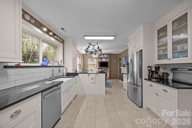 185 Macon Avenue 10B, Asheville, NC 28804