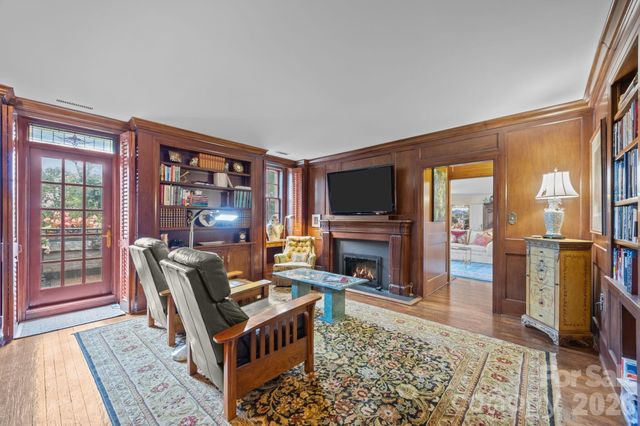 185 Macon Avenue 10B, Asheville, NC 28804