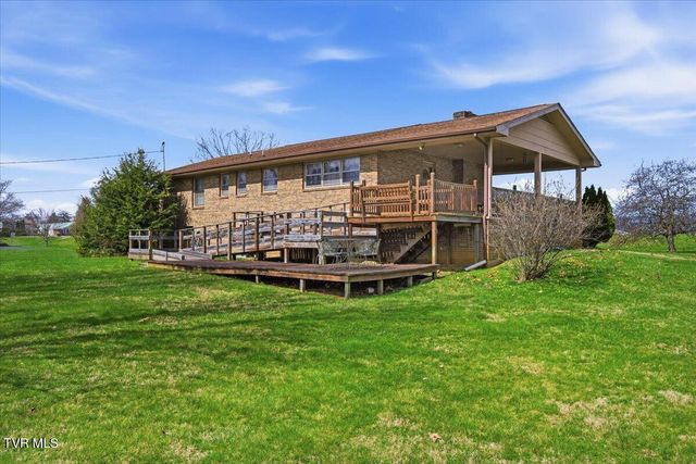 533 Monte Vista Drive, Glade Spring, VA 24340