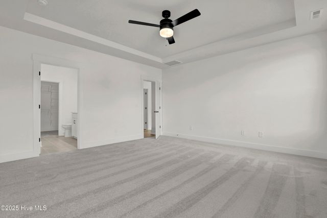 27 Lookout Point, Hampstead, NC 28443