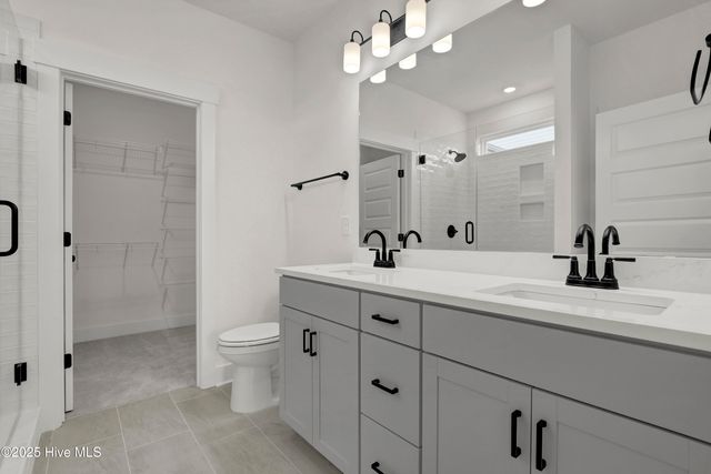 27 Lookout Point, Hampstead, NC 28443