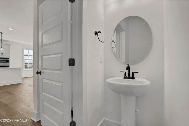 27 Lookout Point, Hampstead, NC 28443