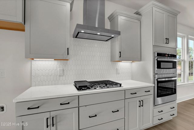 27 Lookout Point, Hampstead, NC 28443