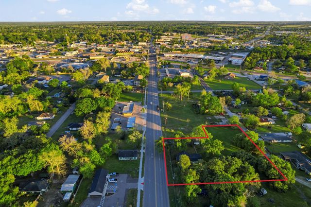 804 N Cleveland, Dayton, TX 77535