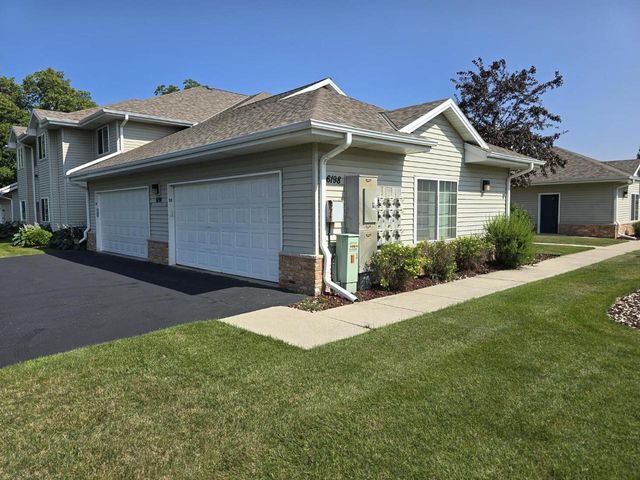 6198 S Creekside DRIVE #13, Cudahy, WI 53110