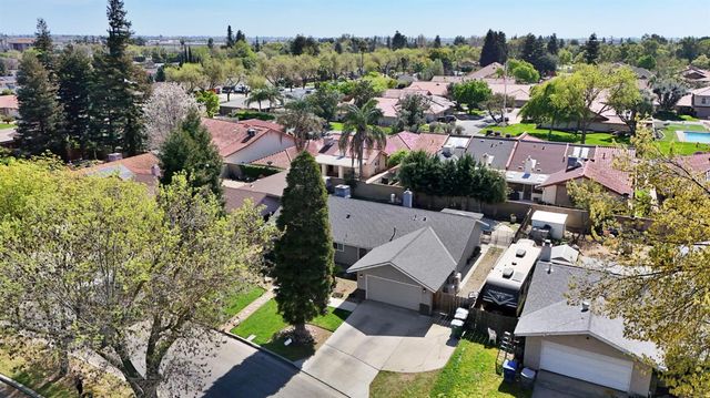 2428 W 3rd Street, Madera, CA 93637