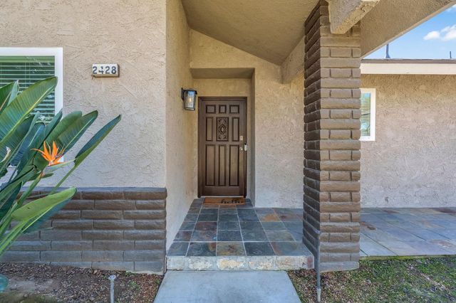 2428 W 3rd Street, Madera, CA 93637