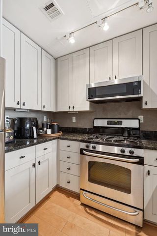 301 MASSACHUSETTS AVE NW #606, Washington, DC 20001