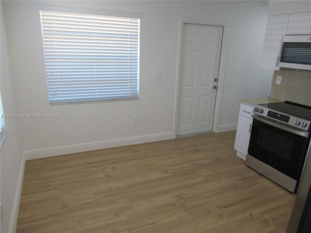 3666 SW 25th Ter 3666, Miami, FL 33133