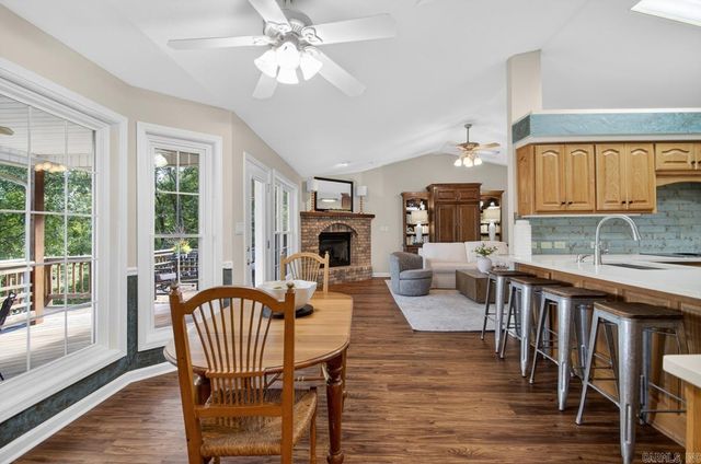 10 Dominar Place, Hot Springs Village, AR 71909