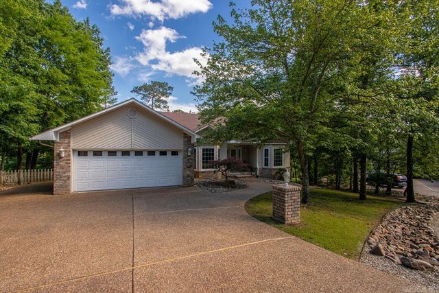 10 Dominar Place, Hot Springs Village, AR 71909