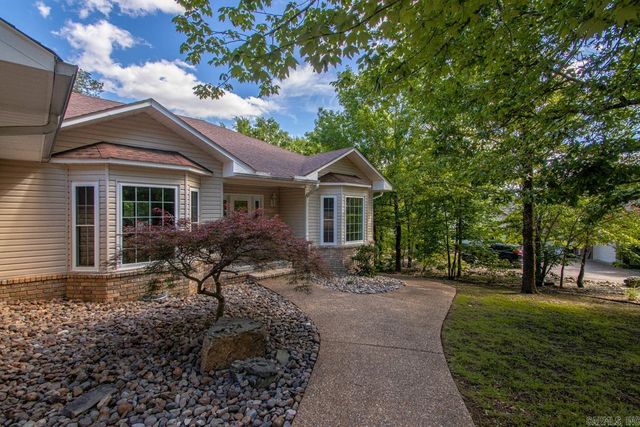 10 Dominar Place, Hot Springs Village, AR 71909