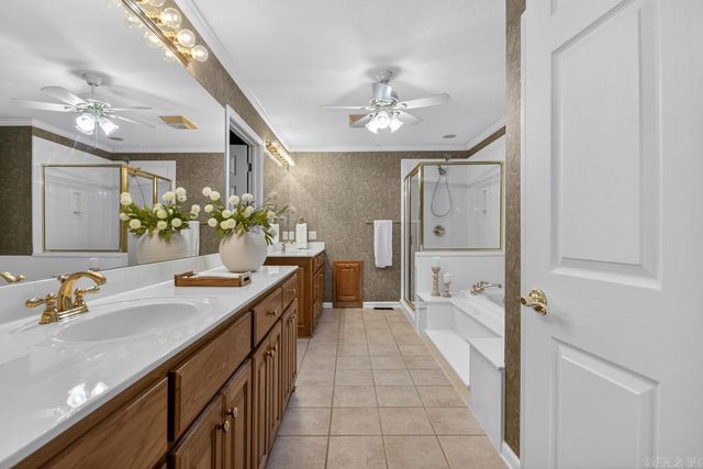 10 Dominar Place, Hot Springs Village, AR 71909